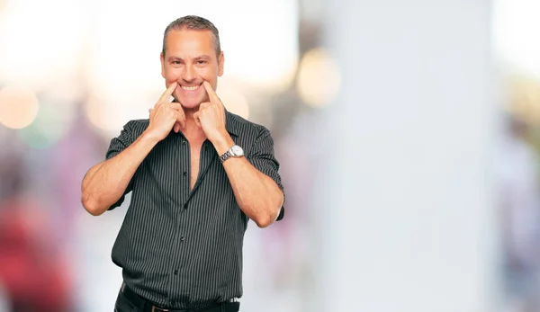 Anciano Guapo Hombre Forzando Una Sonrisa Cara Con Ambos Dedos —  Fotos de Stock