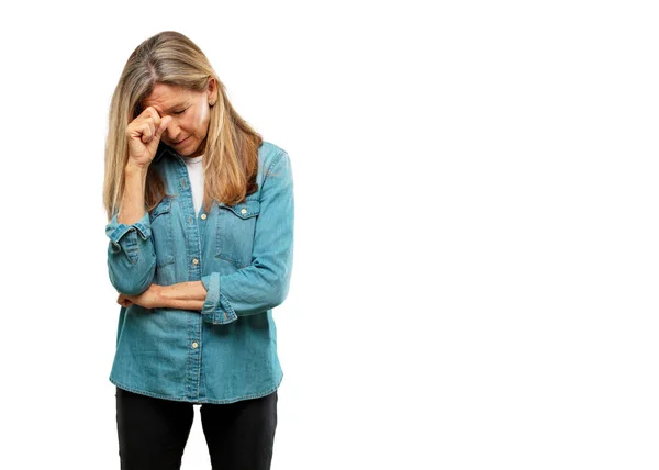 Senior Beautiful Woman Concentrating Hard Idea Serious Look Facing Downwards — Stock Photo, Image