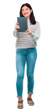 genç kadın bir kitap ile güzel