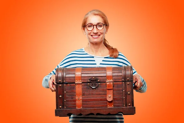 Senior Beautiful Woman Pirate Chest — Stock Photo, Image