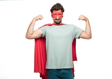 güçlü işareti ile genç deli süper kahraman adam