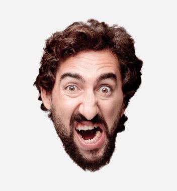 Genç adam kızgın ifade ile sakallı