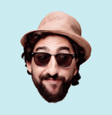 Genç deli adam kesme baş ifade izole sakallı. Turist rolü. Düşünme kavramı.