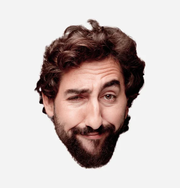 Genç çılgın sakallı adam kesme baş ifade izole ile.