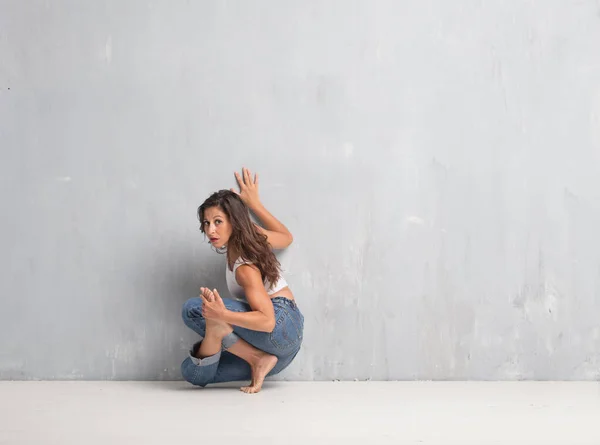 Junge Hübsche Frau Voller Körper Streetdance Konzept — Stockfoto