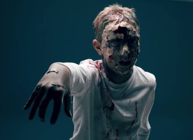 Ölü çocuk zombi. Korku Cadılar Bayramı kavramı.