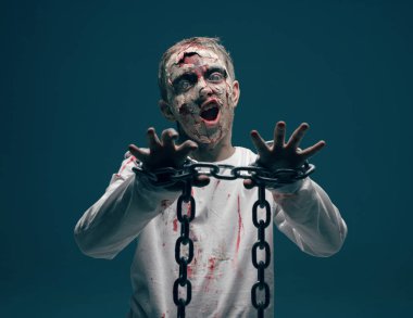 Ölü çocuk zombi. Korku Cadılar Bayramı kavramı.