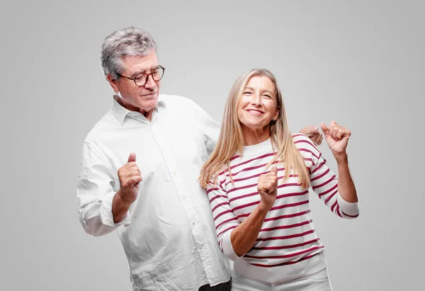 Senior Cool Mann Und Frau Lächeln Und Tanzen Lustiger Lebhafter — Stockfoto