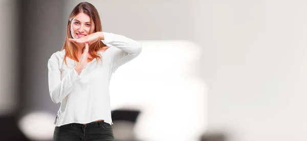 Young Pretty Woman Full Body Time Out Concept — Stock Photo, Image