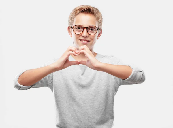 Ein Junger Blonder Gutaussehender Junge Der Seitlich Steht Lächelt Glücklich — Stockfoto