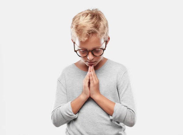 Bir Dilek Olmasını Lütfen Yalvarıyor Aziz Bir Şekilde Dua Genç — Stok fotoğraf