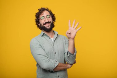 Genç sakallı işadamı bir kavramı ifade