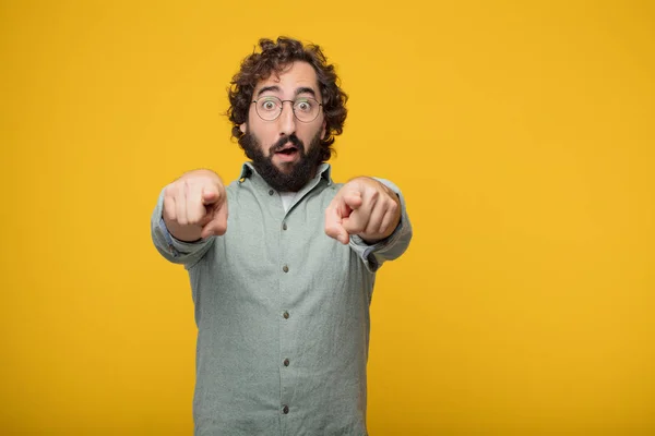 Joven Hombre Negocios Barbudo Expresando Concepto — Foto de Stock