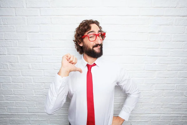 Hombre Negocios Loco Expresando Concepto Fondo Pared Ladrillo — Foto de Stock