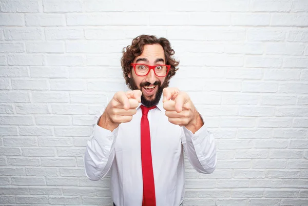 Gek Zakenman Uiting Geven Aan Een Concept Baksteen Muur Achtergrond — Stockfoto