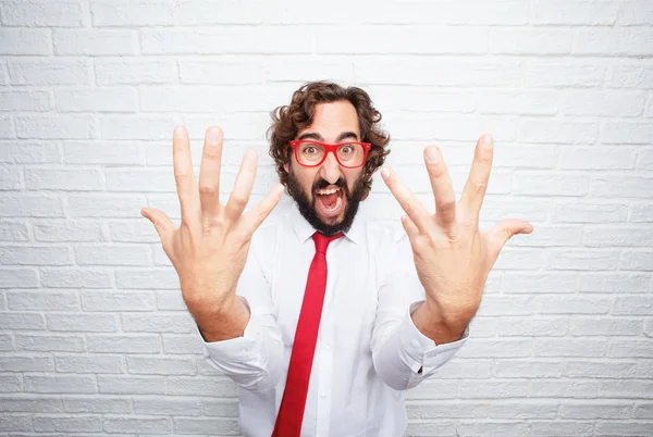 Hombre Negocios Loco Expresando Concepto Fondo Pared Ladrillo — Foto de Stock