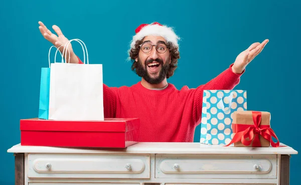 Jeune Homme Avec Des Cadeaux Concept Noël — Photo