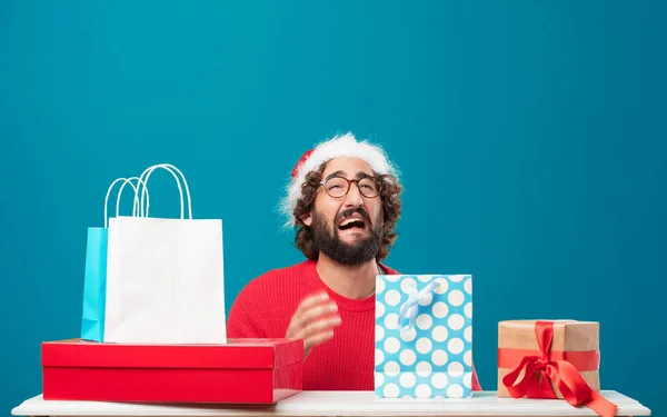 Junger Mann Mit Geschenken Weihnachtskonzept — Stockfoto
