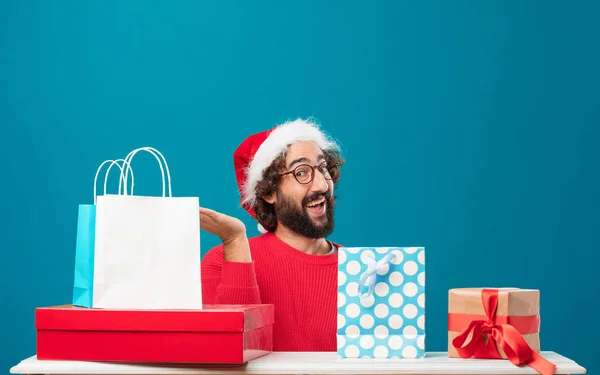 Junger Mann Mit Geschenken Weihnachtskonzept — Stockfoto