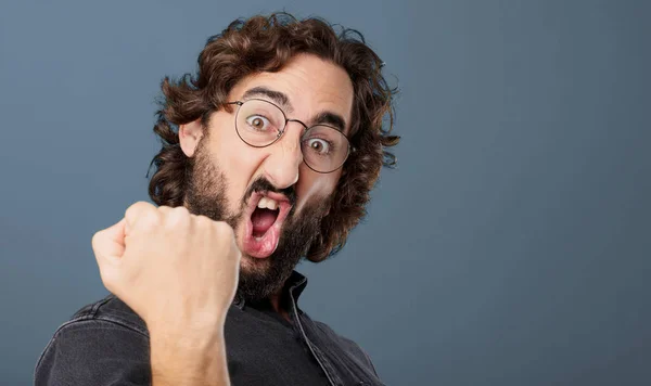 Jovem Legal Barbudo Homem Posando — Fotografia de Stock