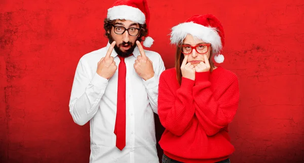 Jovem Casal Expressando Conceito Natal Casal Fundo Diferentes Camadas — Fotografia de Stock