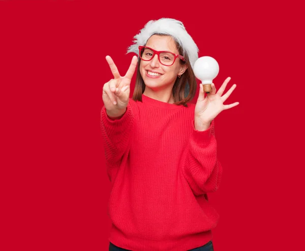 Junge Hübsche Frau Mit Weihnachtskonzept Editierbarer Hintergrund — Stockfoto