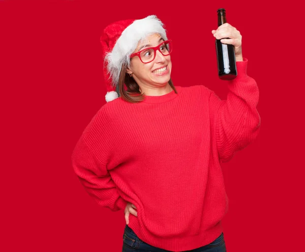 Junge Hübsche Frau Mit Weihnachtskonzept Editierbarer Hintergrund — Stockfoto