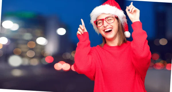 Junge Hübsche Frau Weihnachtskonzept Editierbarer Hintergrund — Stockfoto