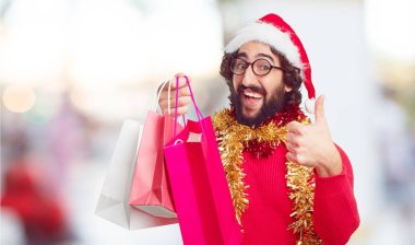 Noel Baba şapkası genç adam. Noel kavramı.