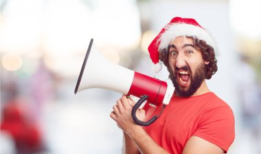 Noel Baba şapkası genç adam. Noel kavramı.