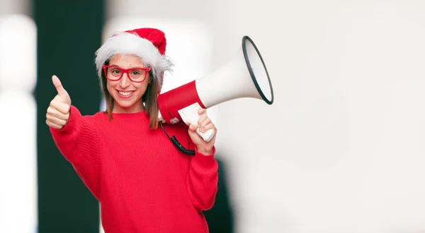 Genç Güzel Kadın Noel Kavramı Düzenlenebilir Arka Plan — Stok fotoğraf