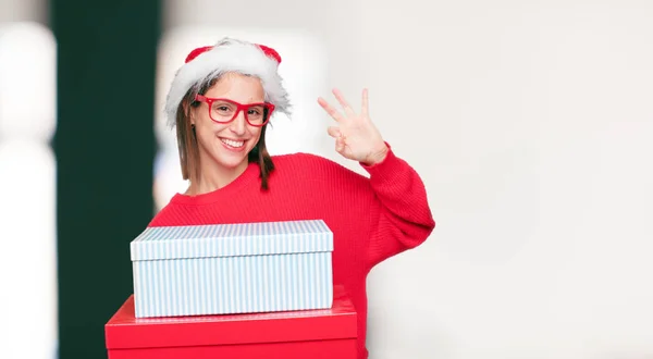 Junge Hübsche Frau Weihnachtskonzept Editierbarer Hintergrund — Stockfoto