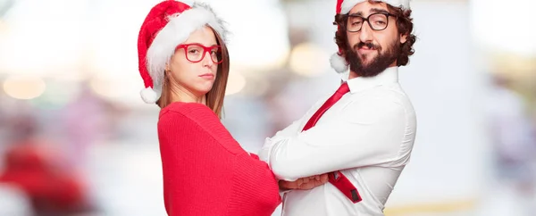 Joven Pareja Expresando Concepto Navidad Pareja Fondo Diferentes Capas — Foto de Stock