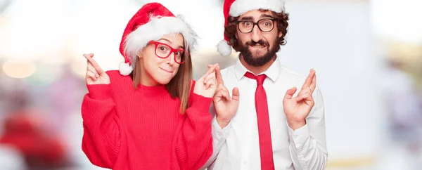 Jovem Casal Expressando Conceito Natal Casal Fundo Diferentes Camadas — Fotografia de Stock