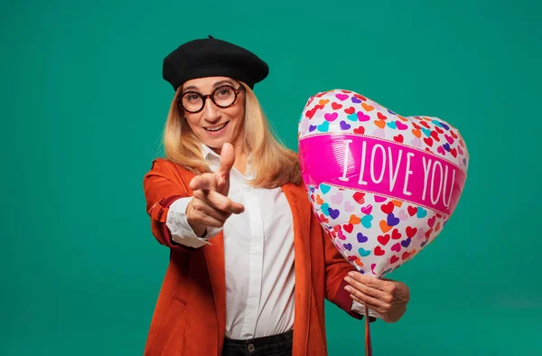 Senior Bella Donna Con Concetto San Valentino — Foto Stock