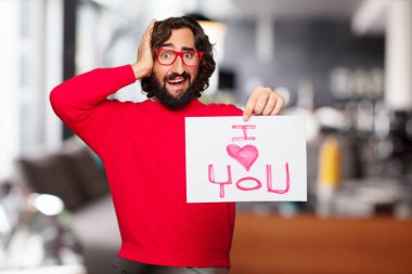 Sevgililer günü konsepti ile genç deli adam