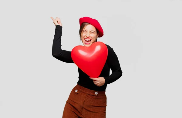 Joven Mujer Bonita Con Amor Expresivo Concepto Para San Valentín —  Fotos de Stock