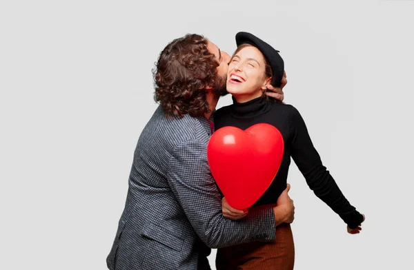 Casal Jovem Comemorando Dia Dos Namorados Conceito Amor — Fotografia de Stock