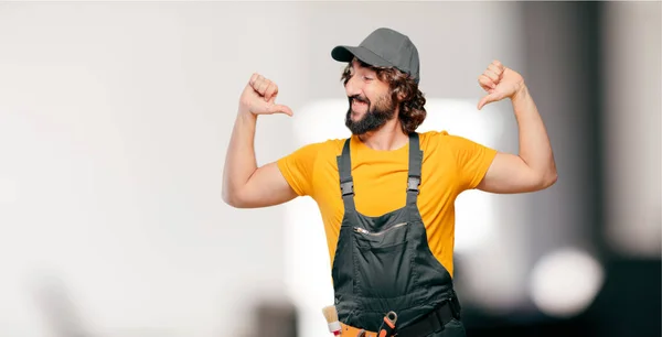 Lavoratore Tuttofare Felice Orgoglioso — Foto Stock