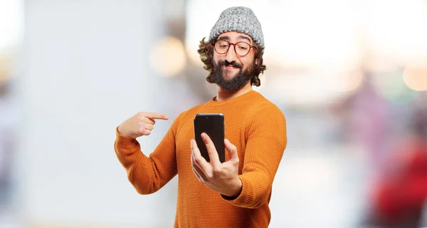 Giovane Uomo Barbuto Con Uno Smartphone — Foto Stock