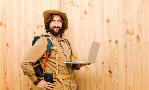 Young Crazy Explorer Straw Hat Backpack Wood Background — Stock Photo, Image