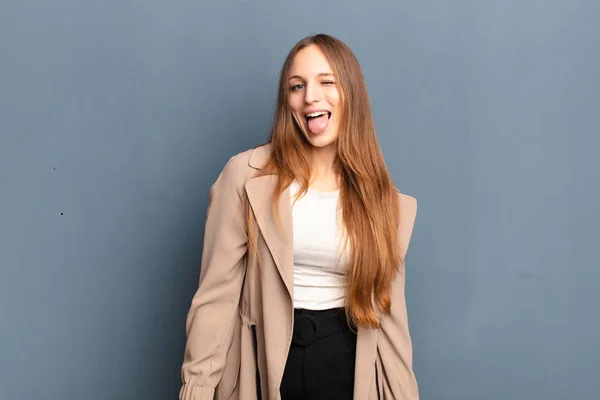 Young Pretty Woman Cheerful Carefree Rebellious Attitude Joking Sticking Tongue — Stockfoto