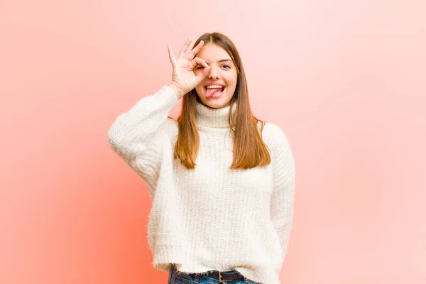 Young Pretty Woman Smiling Happily Funny Face Joking Looking Peephole — Stock Photo, Image