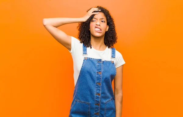 Young Pretty Black Woman Panicking Forgotten Deadline Feeling Stressed Having — Stockfoto