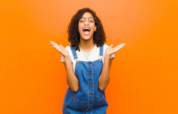 Young Pretty Black Woman Looking Happy Excited Shocked Unexpected Surprise — Stockfoto