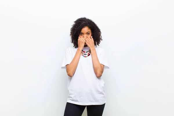Jovem Fresco Africano Americano Mulher Olhando Preocupado Ansioso Estressado Com — Fotografia de Stock