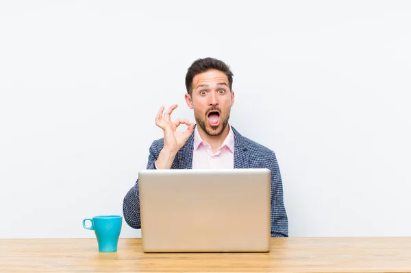 Young Handsome Businessman Feeling Successful Satisfied Smiling Mouth Wide Open — ストック写真