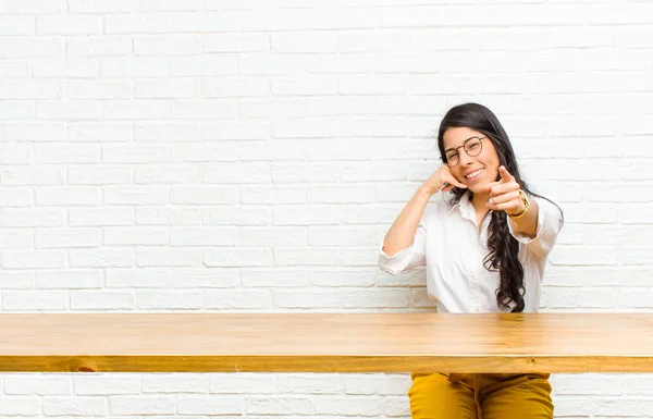 Young Pretty Latin Woman Smiling Cheerfully Pointing Camera While Making — ストック写真