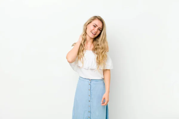 Young Blonde Woman Laughing Cheerfully Confidently Casual Happy Friendly Smile — ストック写真