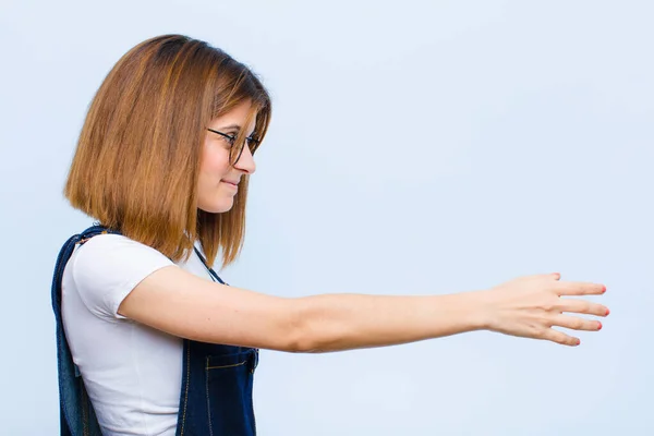 Young Pretty Woman Smiling Greeting You Offering Hand Shake Close — Stock Photo, Image